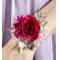 W29-5079 Le bracelet floral Charme de la rose de FTD®